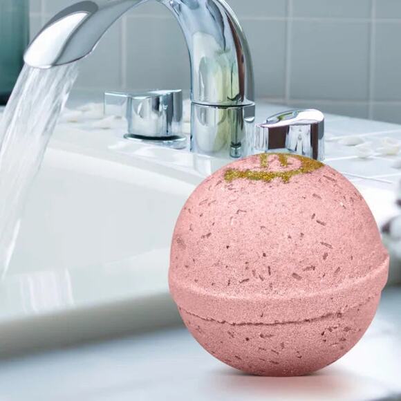 Pink Bath Bomb with Real Money Inside "White Gardenia" - Picture 4 of 8